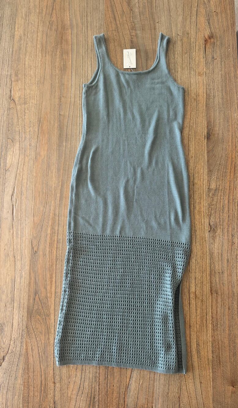 Universal Threads Knit Dress - Size M
